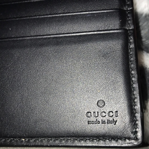 Gucci Wallet - Picture 2 of 3